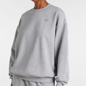 ALO Yoga Accolade Grey Sweatshirt Small
